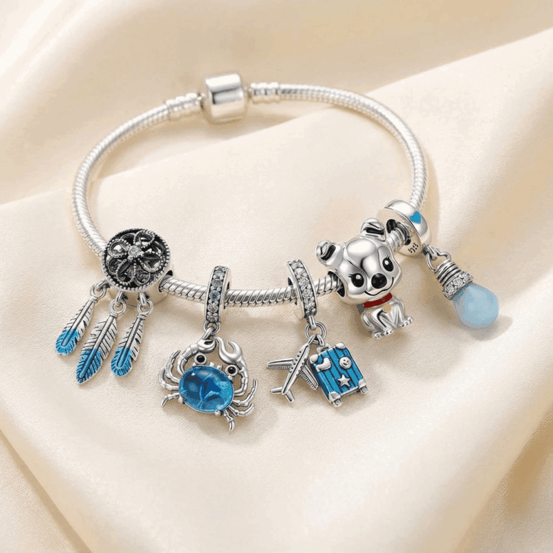 Polvere di Stelle Store, bracciale con charm in argento e pietre colorate, accessori moda eleganti e di tendenza, perfetti per personalizzare il proprio stile e aggiungere un tocco di brillantezza.