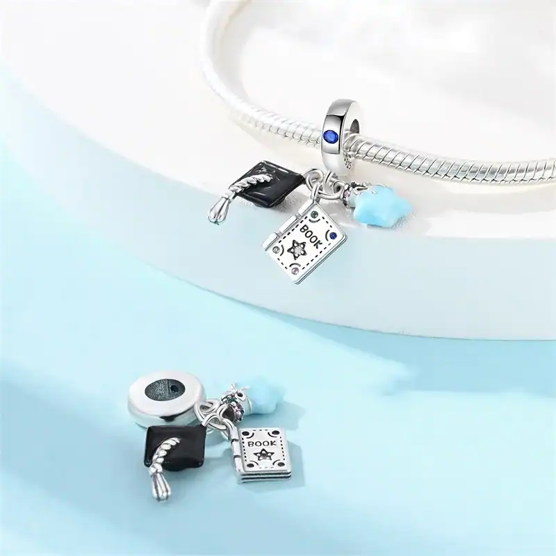 Charm in Argento925 per bracciale Pandora (Collezione Laurea) - immagine 2